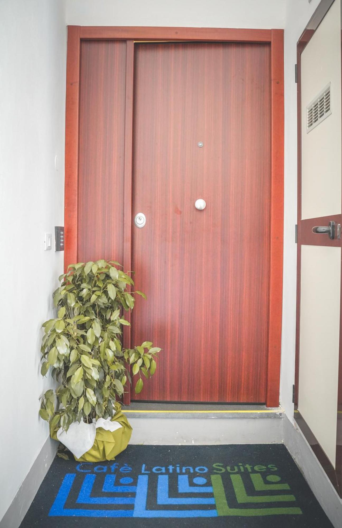 Cafe Latino Suites Sorrento Exterior photo